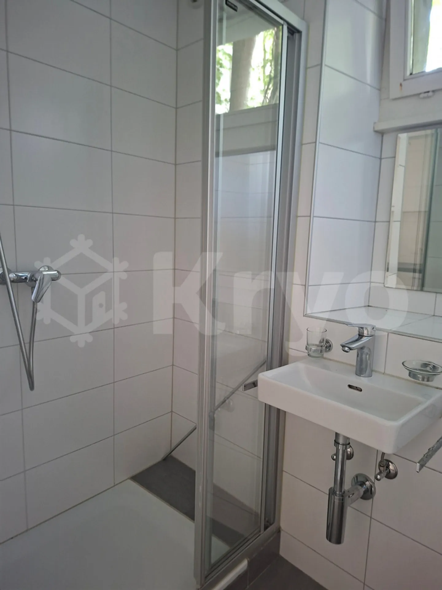 1.5 rooms - ideal for students - Photo 4 of 4