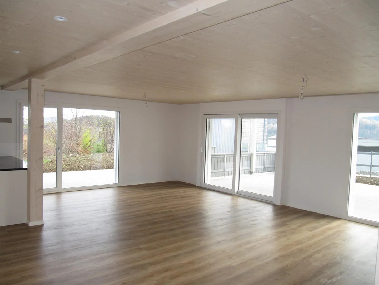 Living with a view - Photo 9 of 11