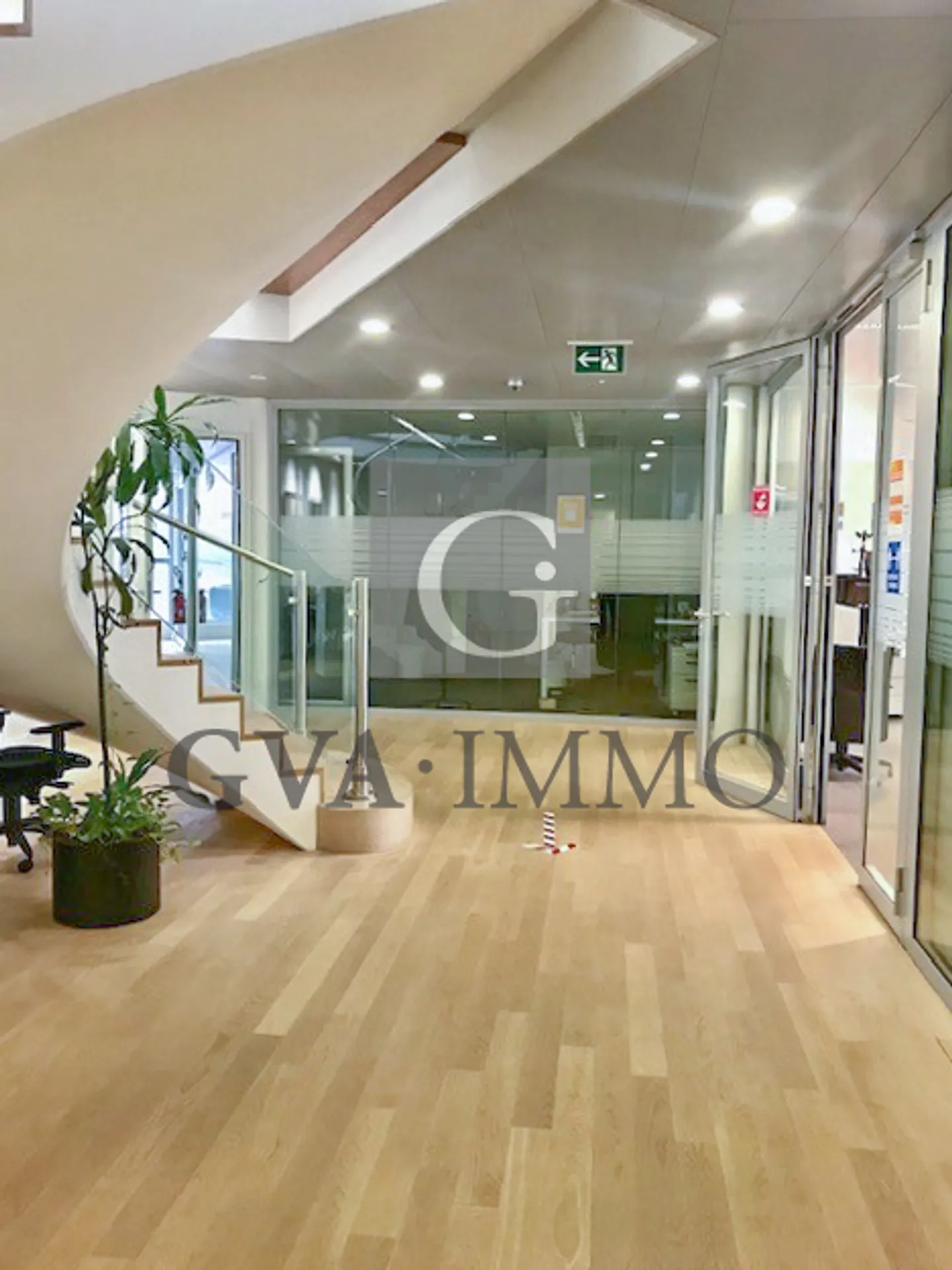 Bureau 26 pièces - Photo 4 sur 9