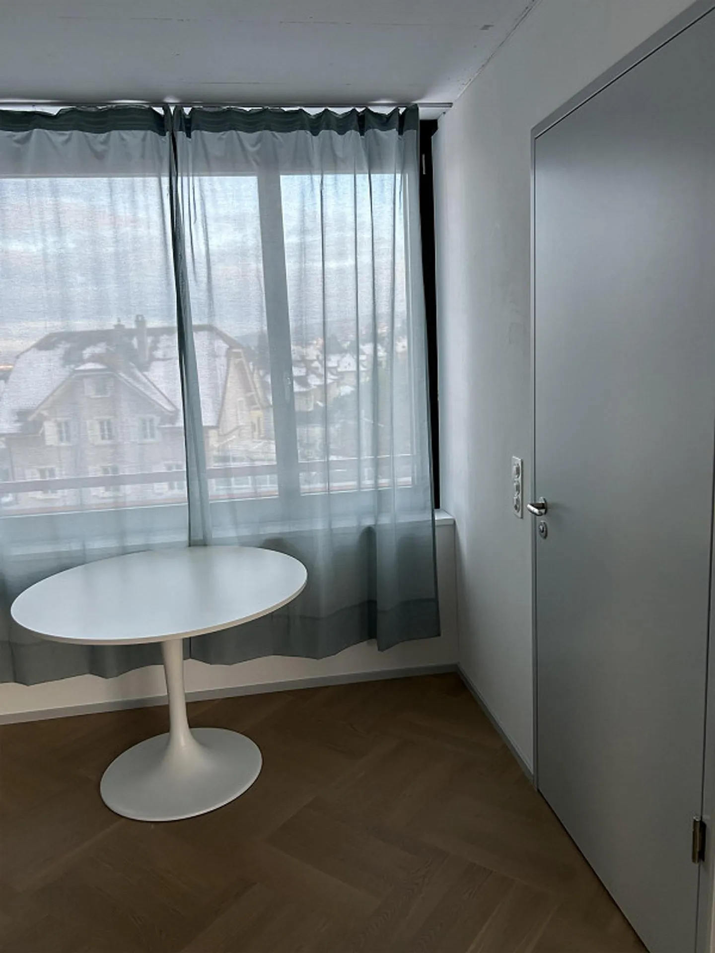 Appartement en attique 1,5 pièces avec grande terrasse - Photo 7 sur 13
