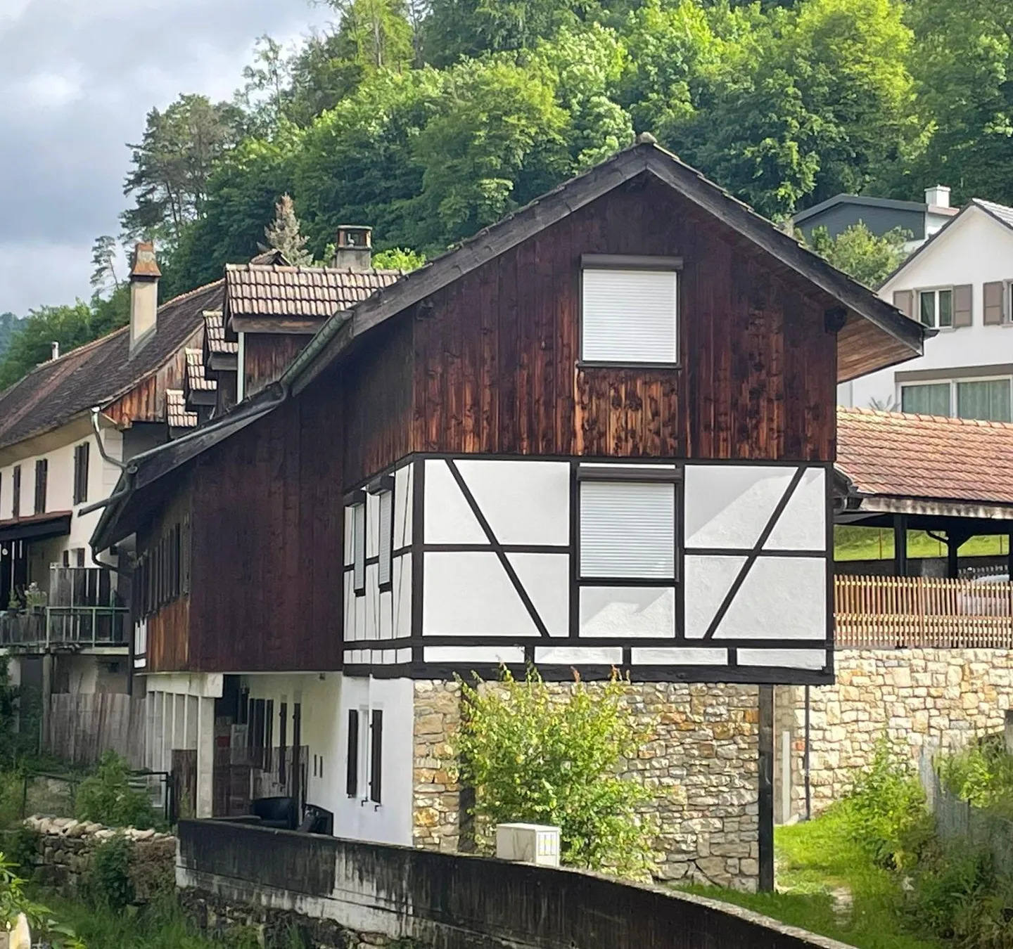 Renoviertes anglo-normannisches Gebäude - Foto 1 von 8