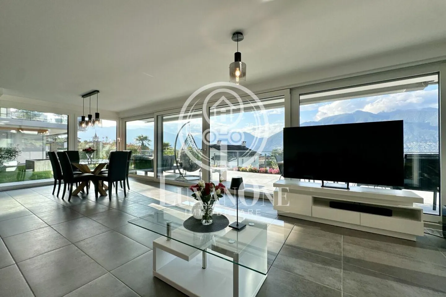 Appartamento giardino lussuoso di 4,5 locali con vista lago - Il tuo sogno di una seconda casa sul Lago Maggiore - Foto 4 di 10