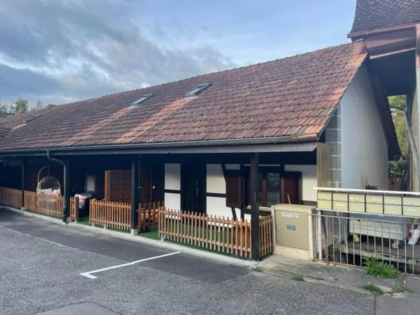 Renoviertes anglo-normannisches Gebäude - Foto 4 von 8