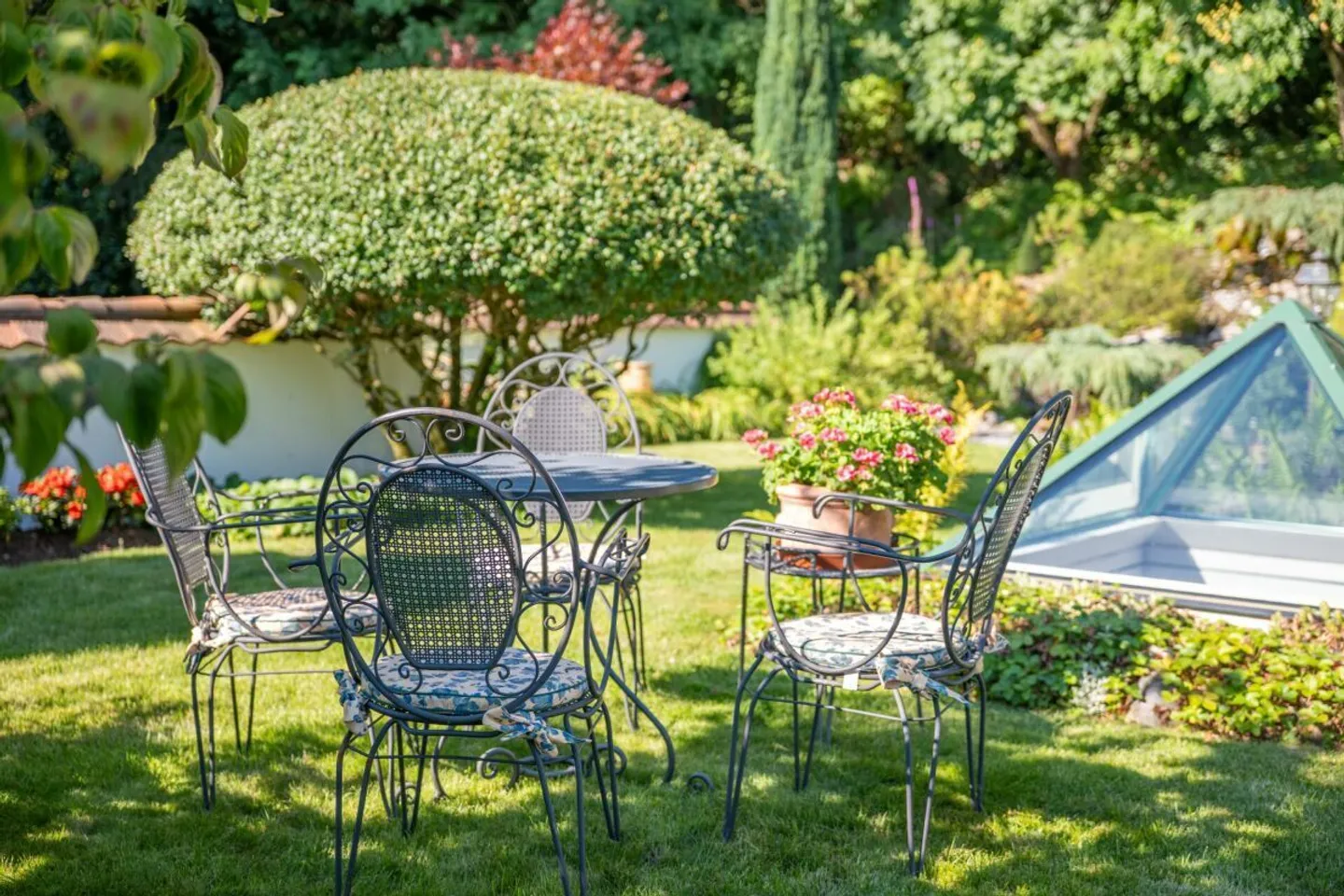 Traumhaftes Wohnparadies mit Wellnessoase und Weitsicht - Foto 9 von 12