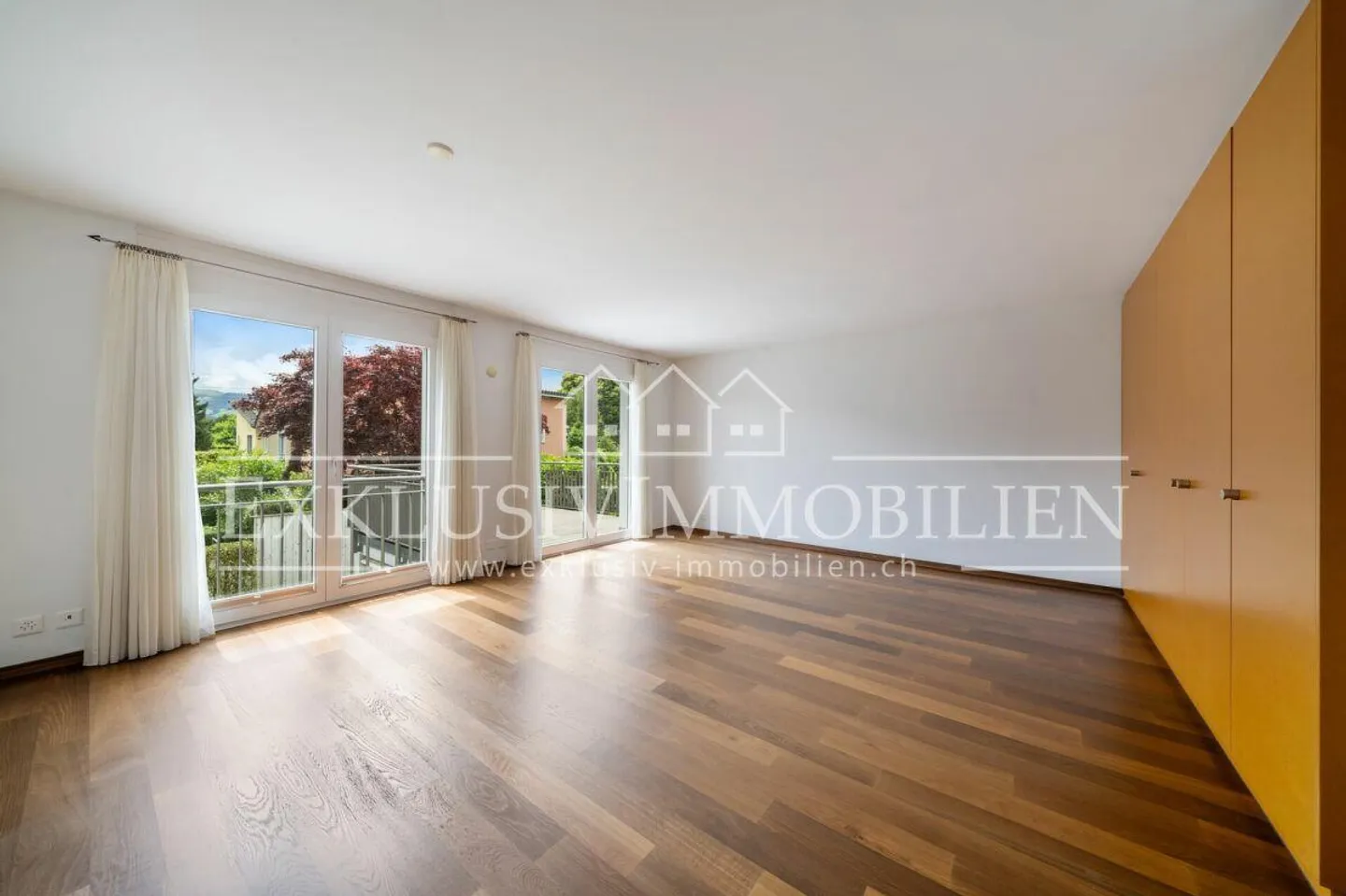 Well-maintained single-family home in a prime location in Jona - Photo 6 of 8