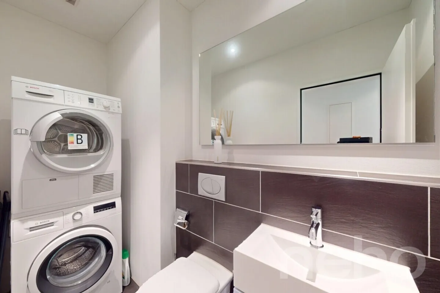 Appartamento moderno di 3,5 locali con vista sul Reno - Foto 10 di 11