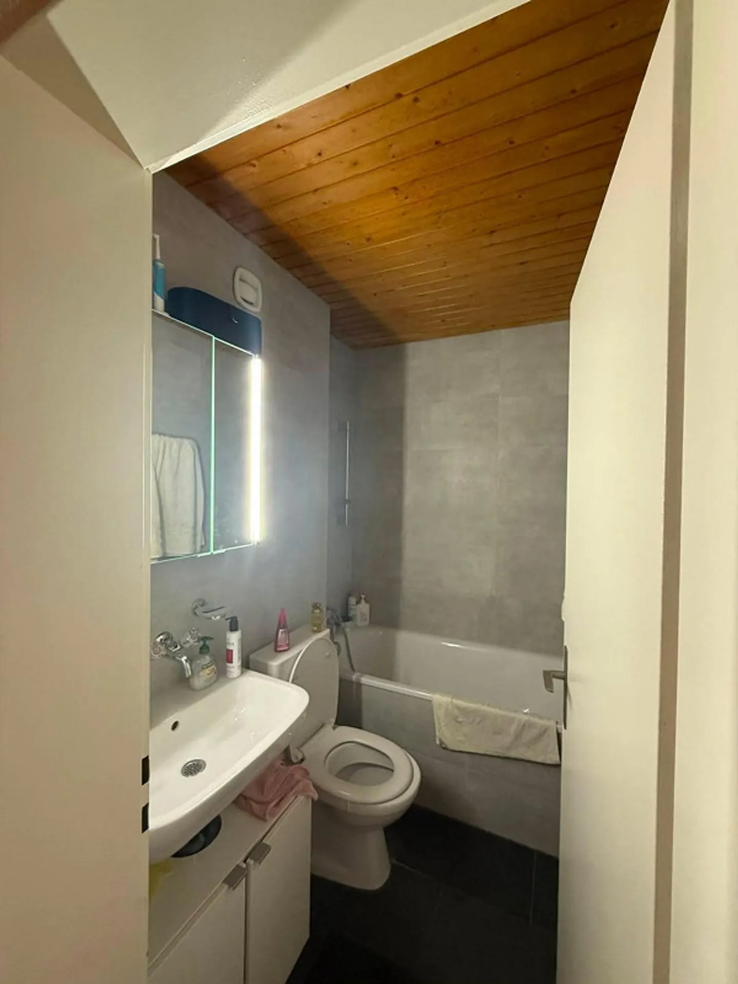 Helle 2-Zimmerwohnung in Zuchwil - Photo 1 of 4