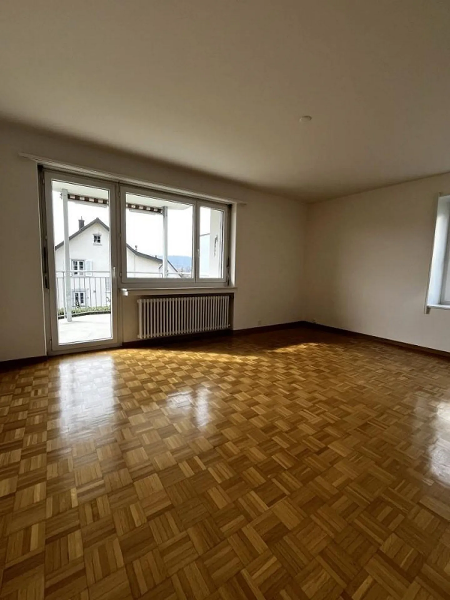 Open, bright 3.5-room apartment in Wallisellen - Photo 5 of 8