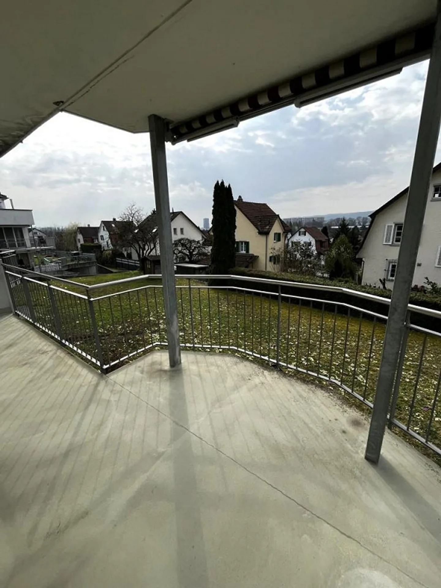 Open, bright 3.5-room apartment in Wallisellen - Photo 8 of 8