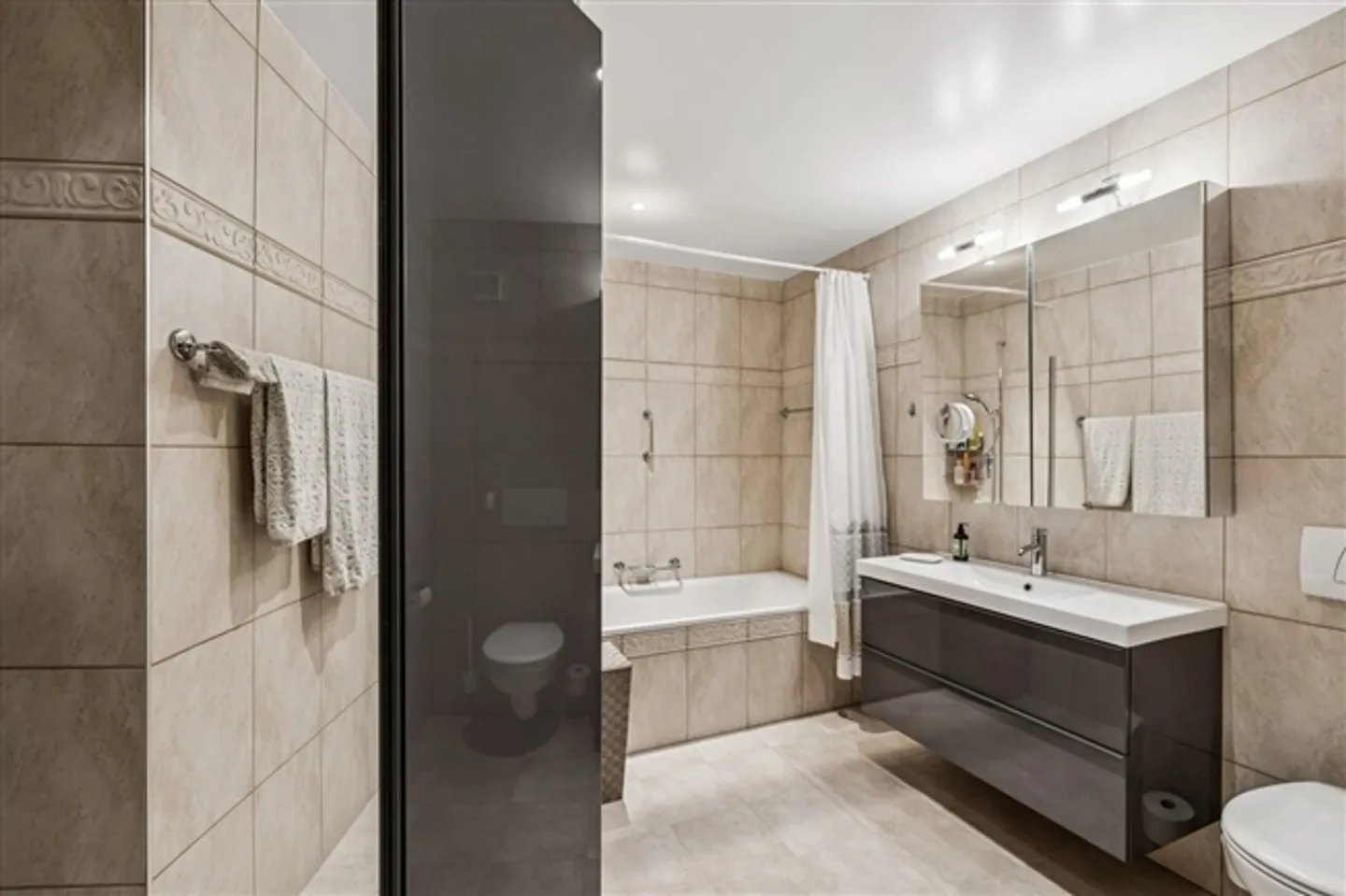 Charming 4.5-Room Maisonette Apartment - Photo 5 of 5