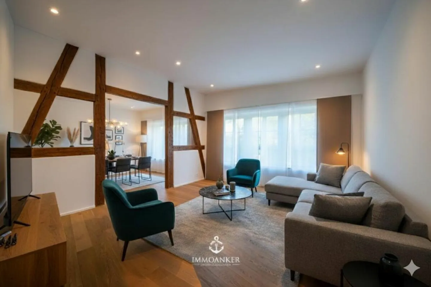 Row house for sale - Photo 2 of 13