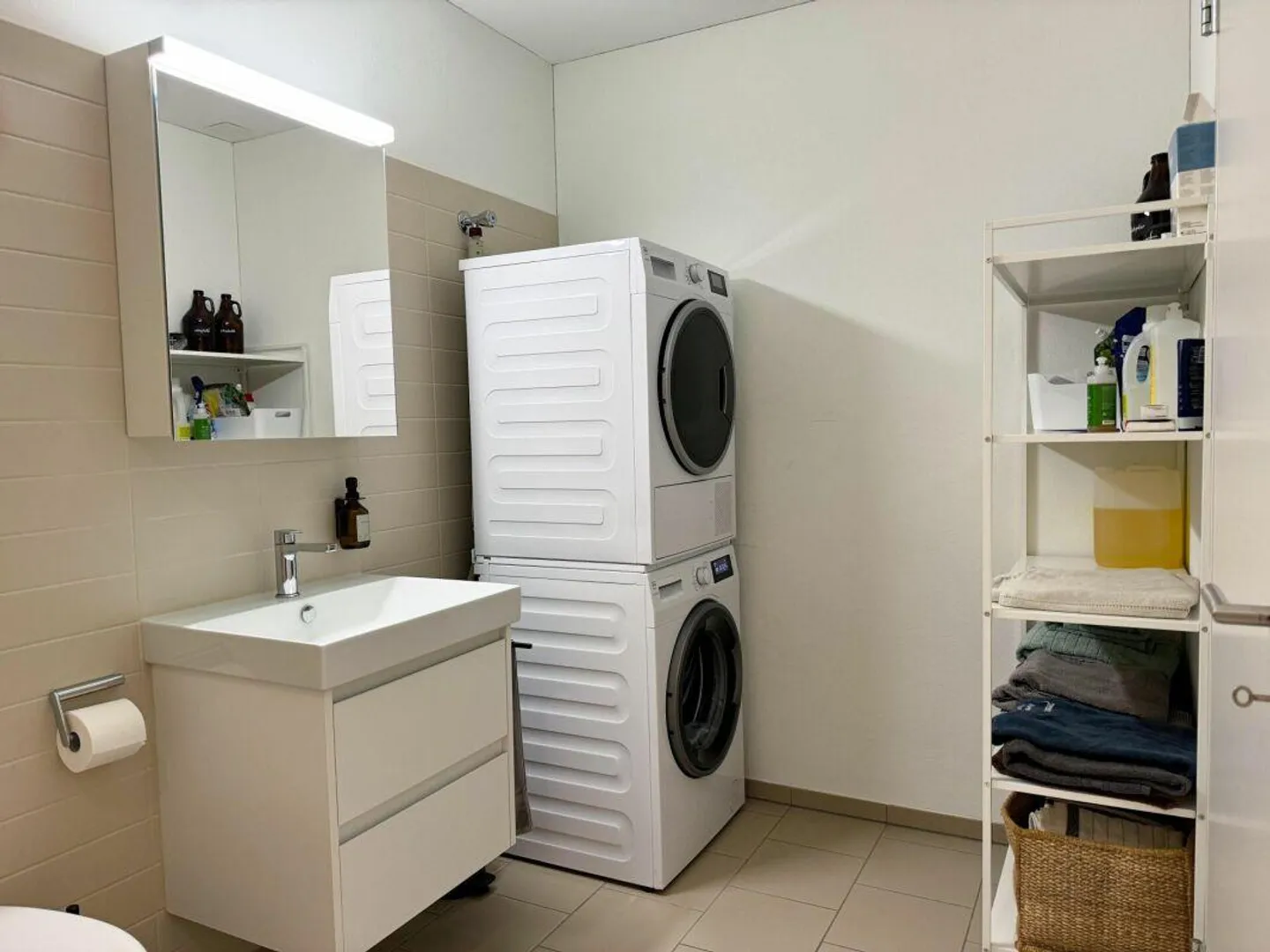 Nearly new 3.5 room apartment in the popular development "Langrüti" for rent! - Photo 10 of 14
