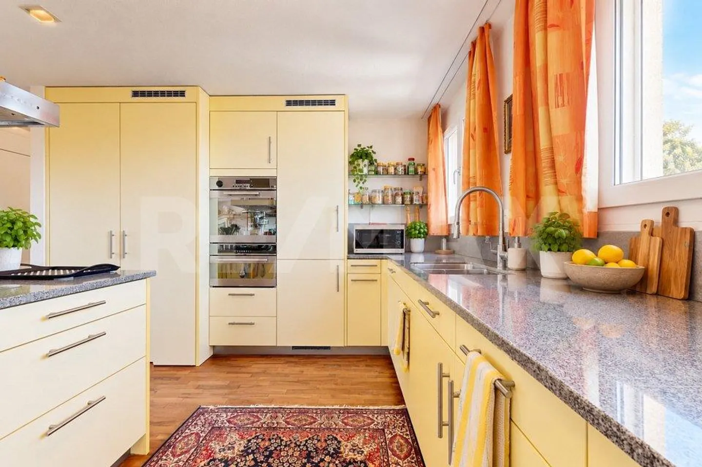 Penthouse apartment with a view – attractive investment opportunity in Dintikon - Photo 4 of 11