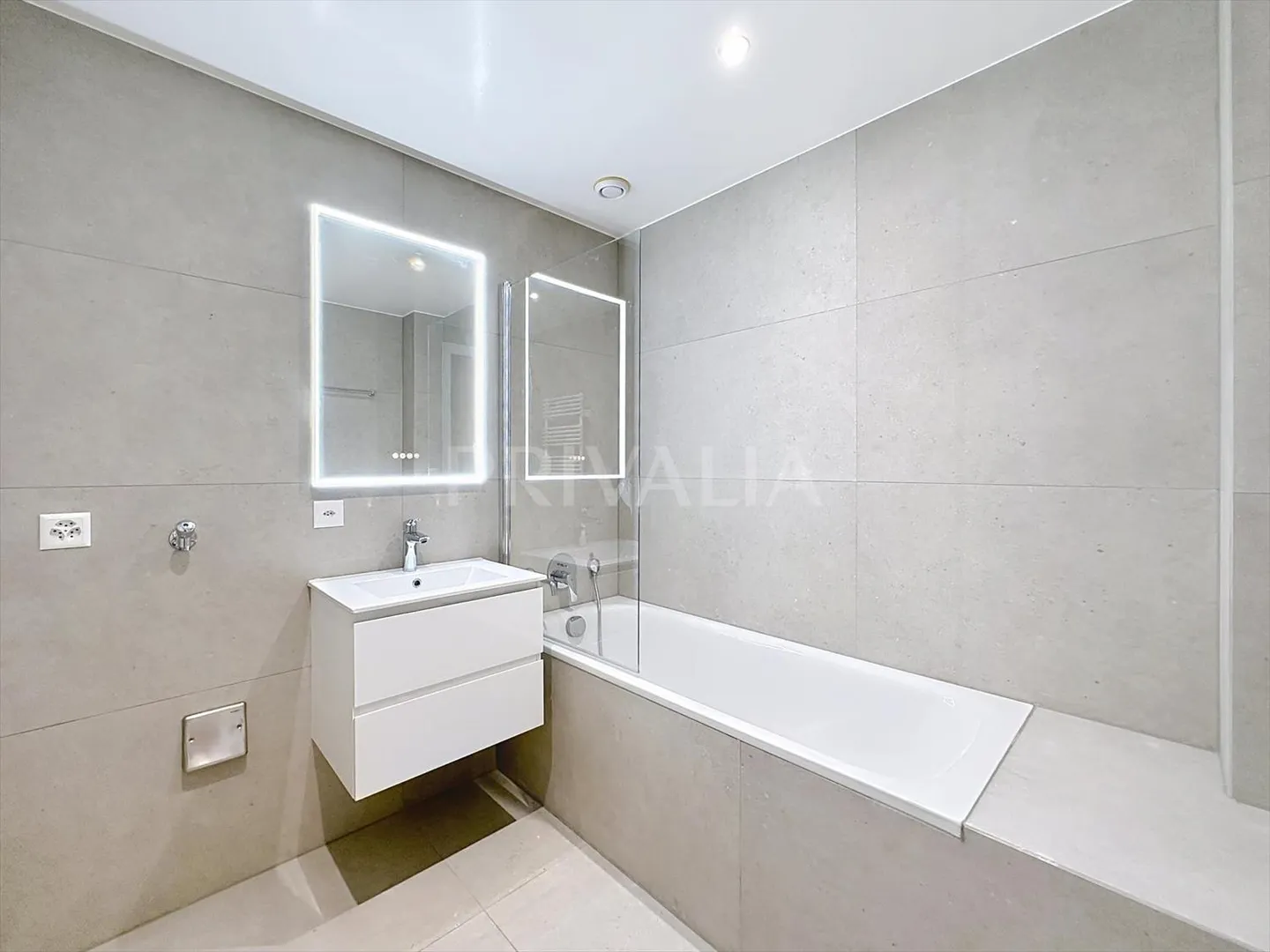 Appartement 4.5 pièces - Photo 6 sur 8