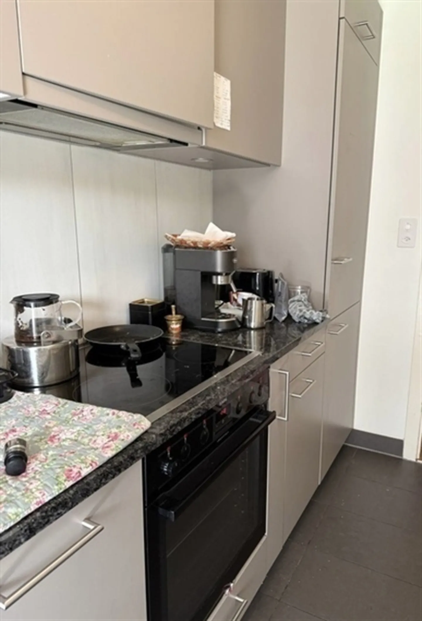 2-room apartment in Chavannes-près-Renens (VD), furnished, rental duration - Photo 3 of 9