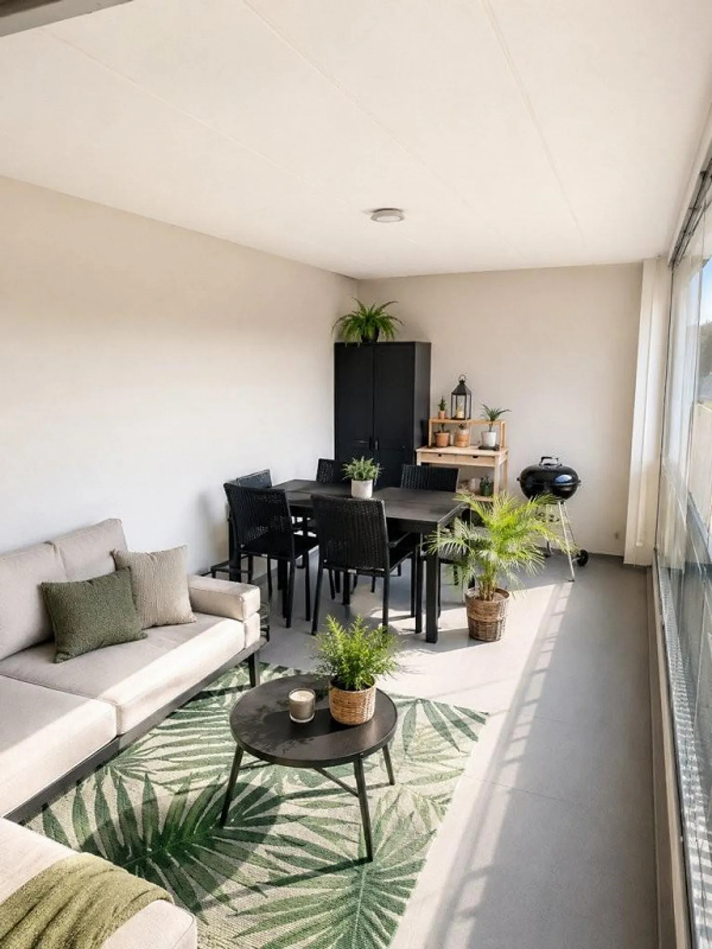 Bright and spacious 4.5 room apartment in the best location - Photo 8 of 8