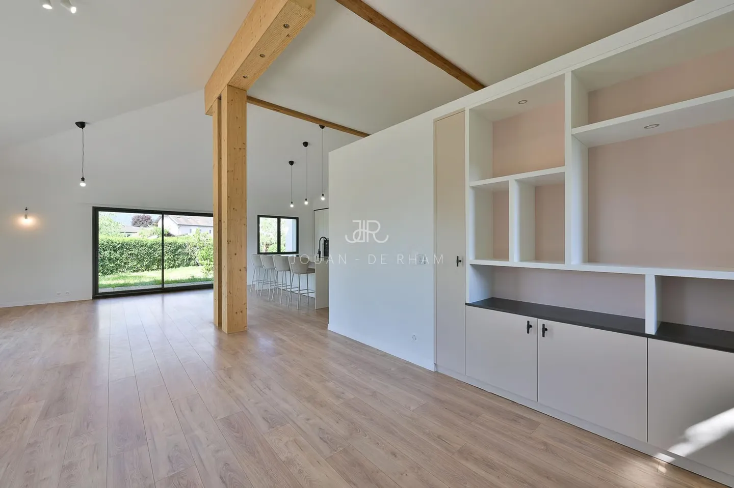 Crassier | Maison familiale entièrement rénovée - Photo 6 of 13