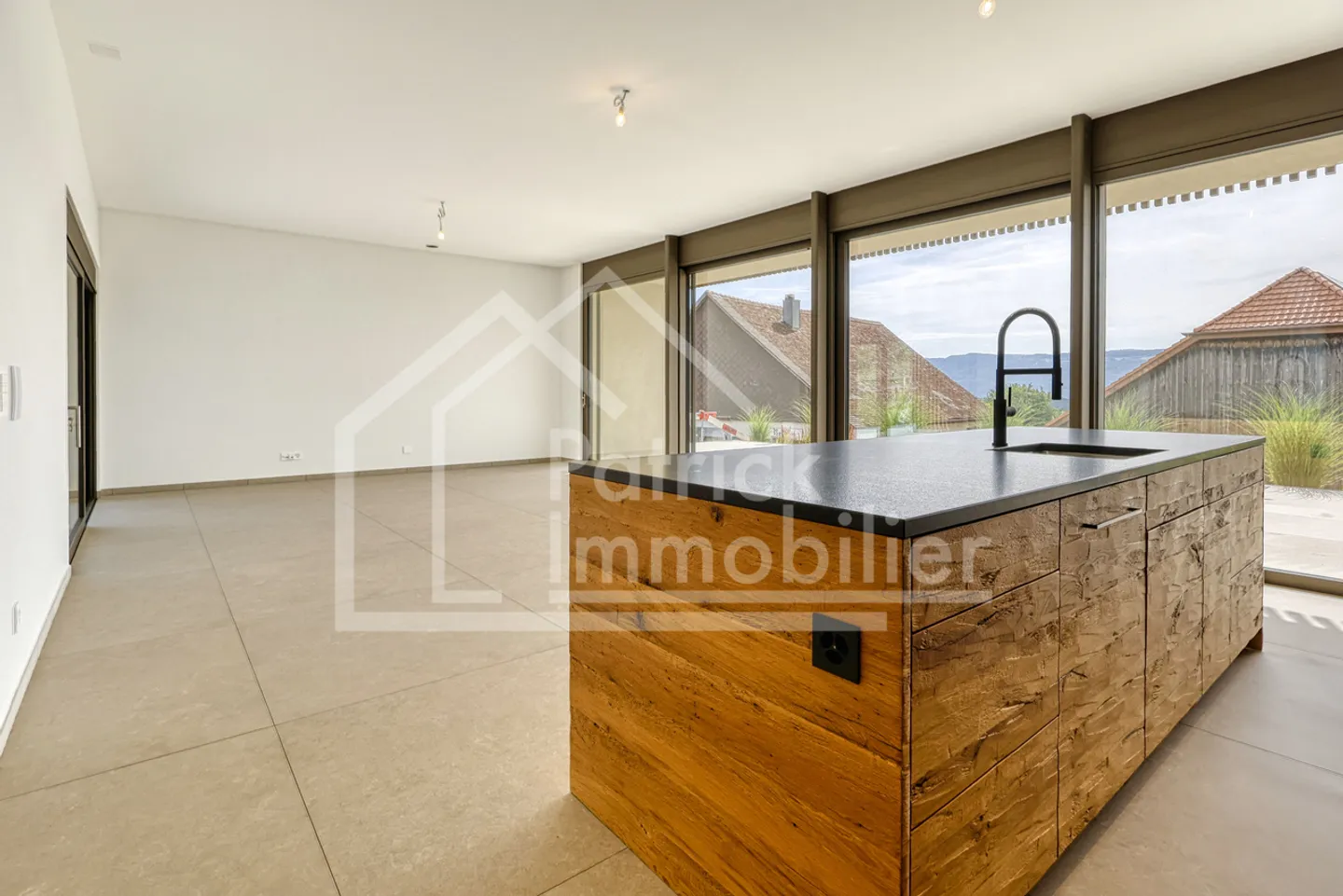 Contemporary Villa in Montavon - Photo 8 of 33
