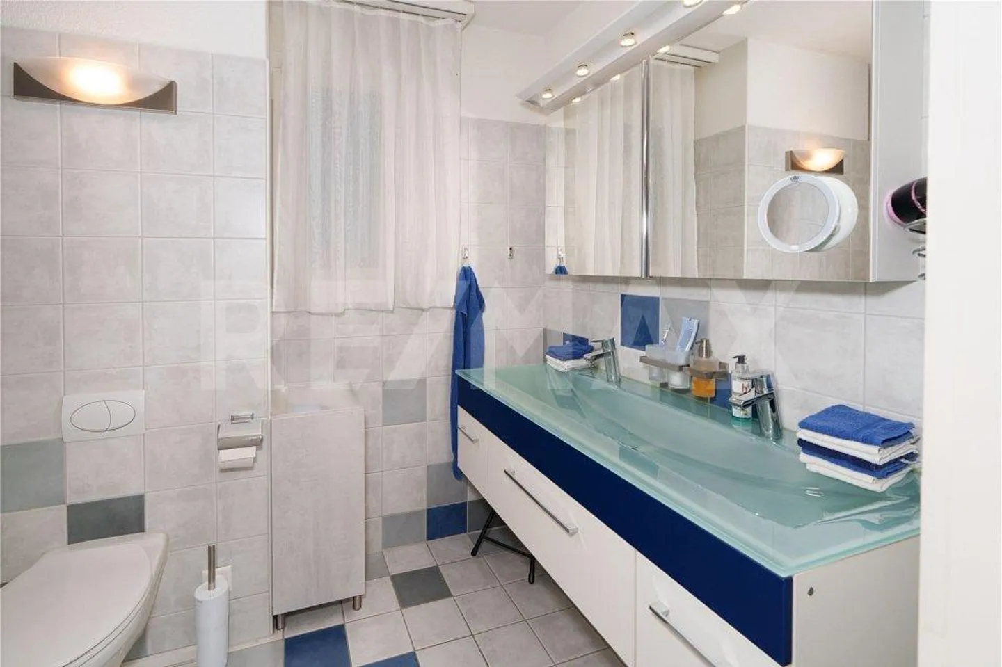 Vivere Elevato in una Posizione Molto Soleggiata - Foto 7 di 9