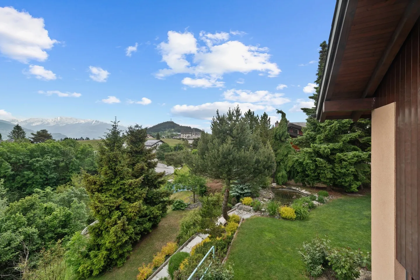 Chalet di lusso con vista panoramica a Lens - Foto 17 di 28