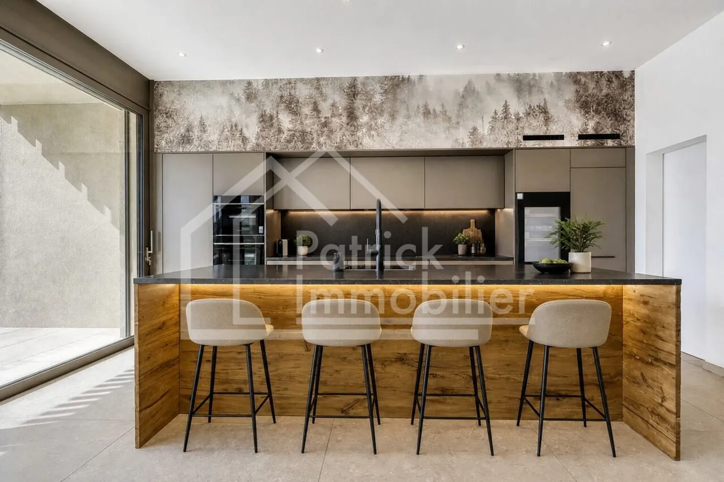 Contemporary Villa in Montavon - Photo 11 of 33