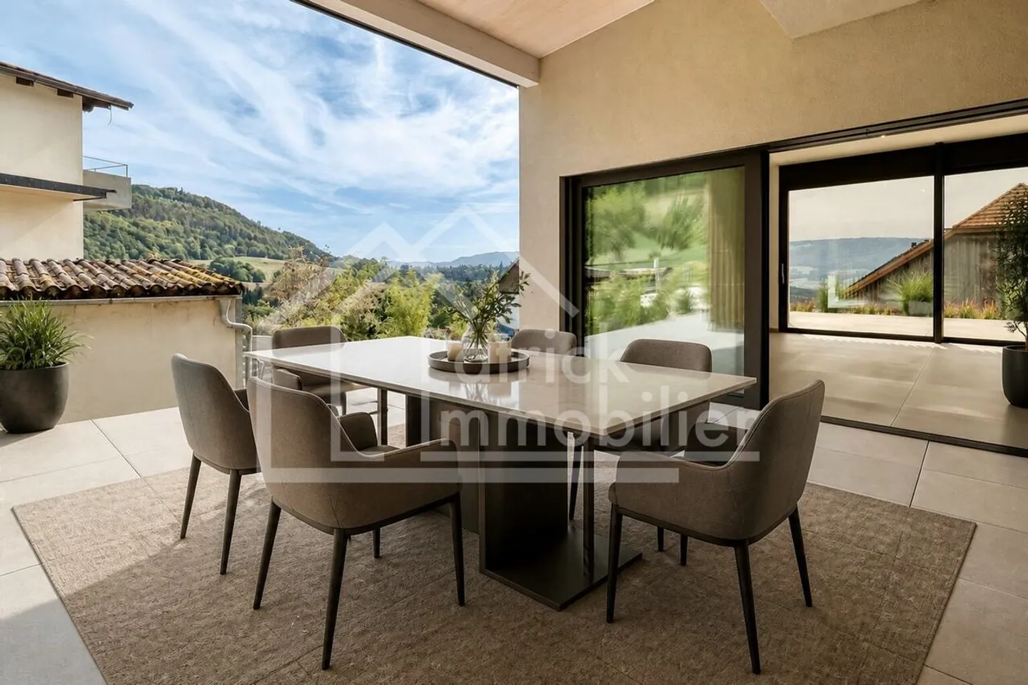 Contemporary Villa in Montavon - Photo 15 of 33