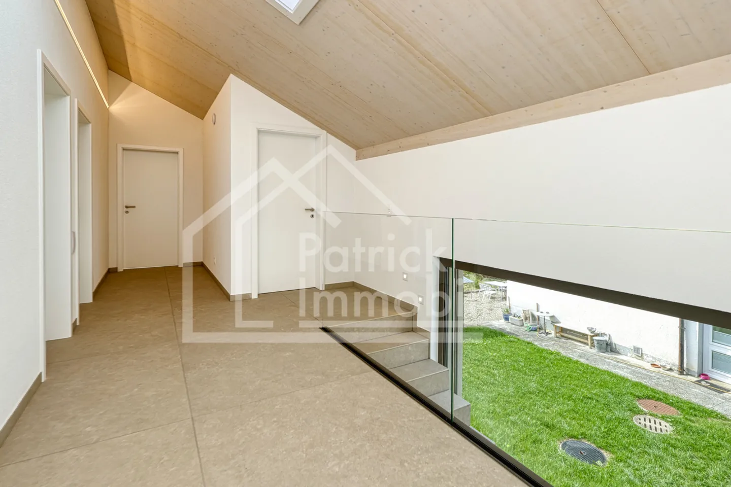 Contemporary Villa in Montavon - Photo 17 of 33