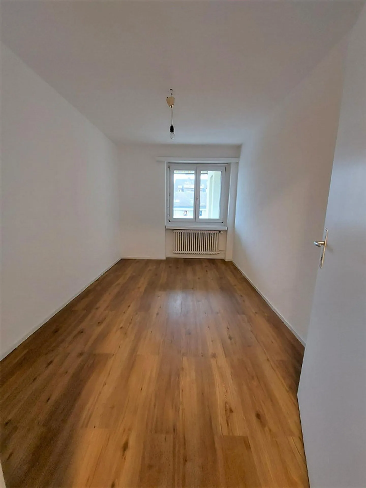 Sanierte Wohnung mit Balkon - Foto 5 von 12