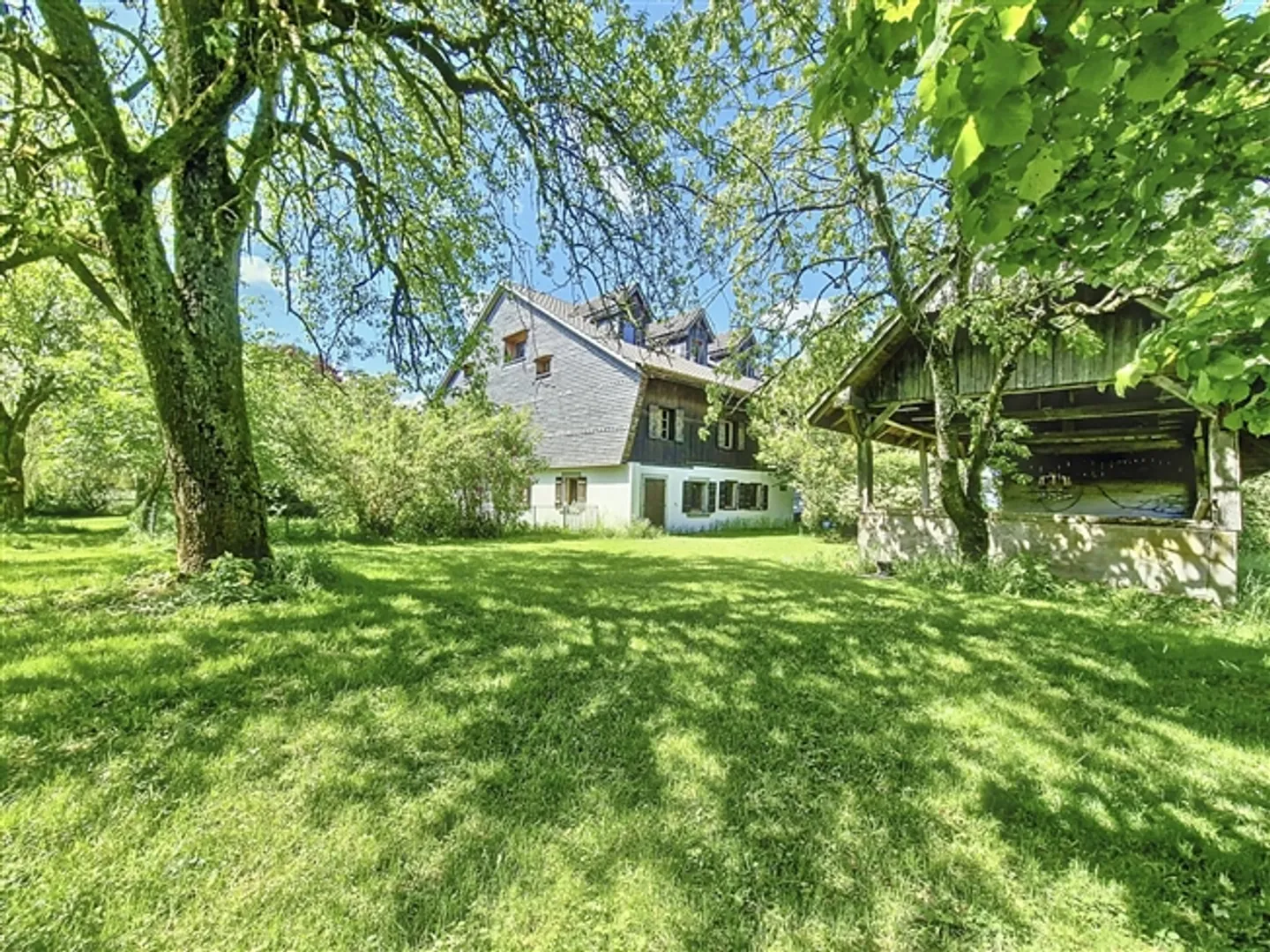 10-Room Estate in the Heart of Nature - Photo 2 of 13