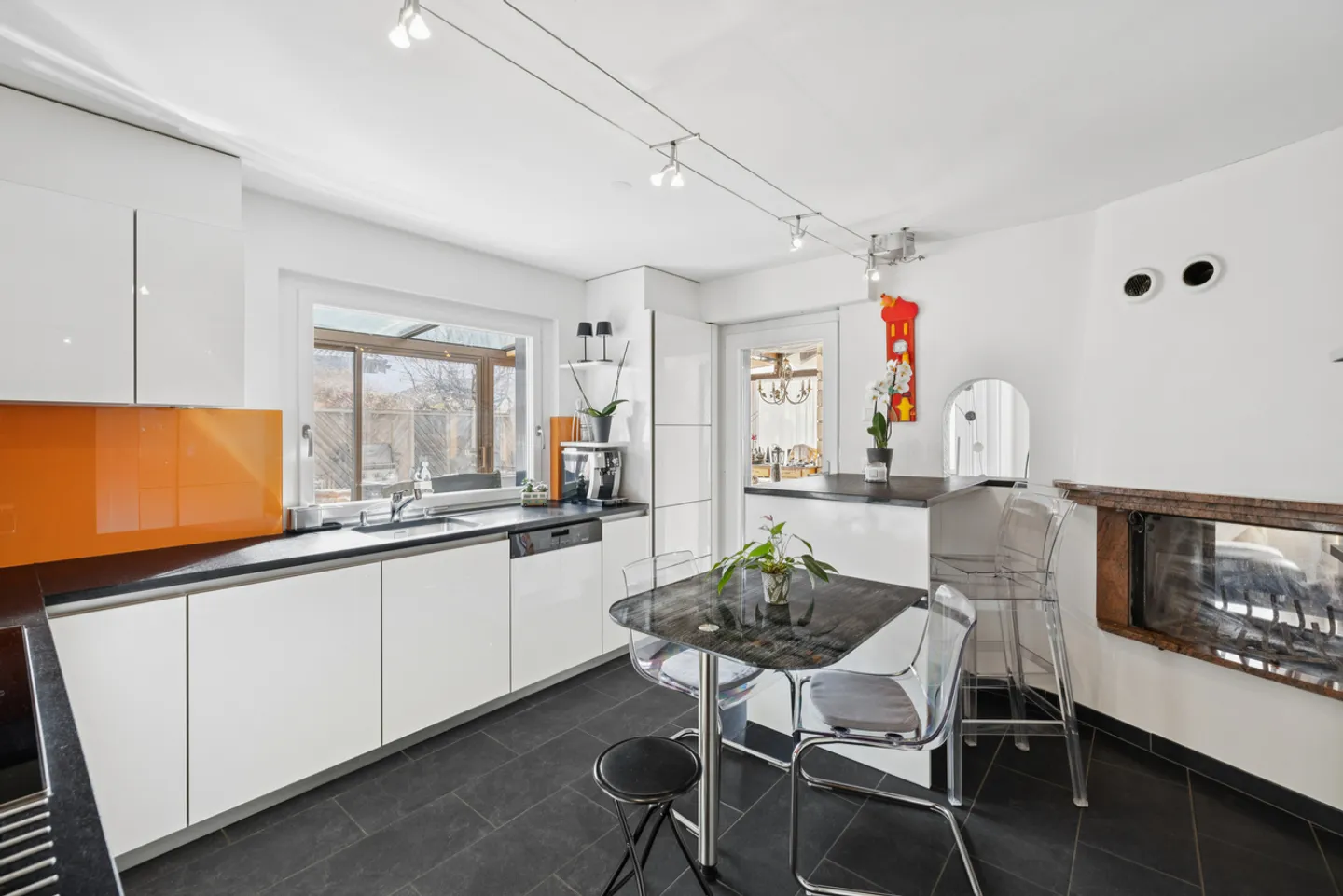 Villa with Pool in Fully - Photo 3 of 12