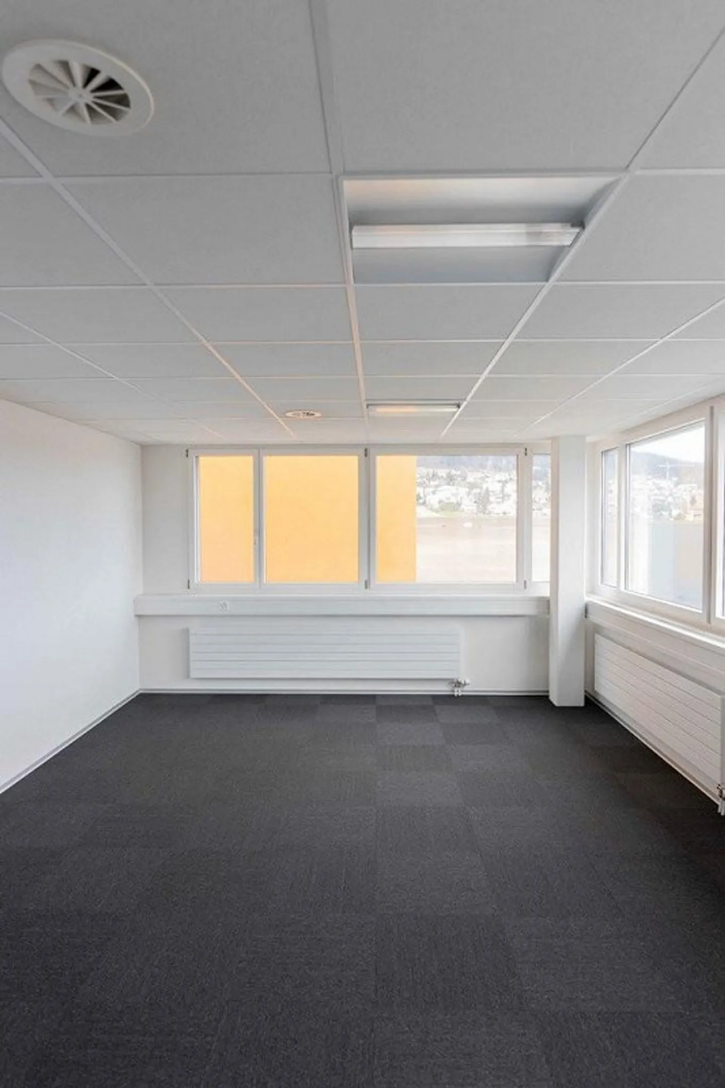 Bürofläche in Buchs ZH - Foto 3 von 3