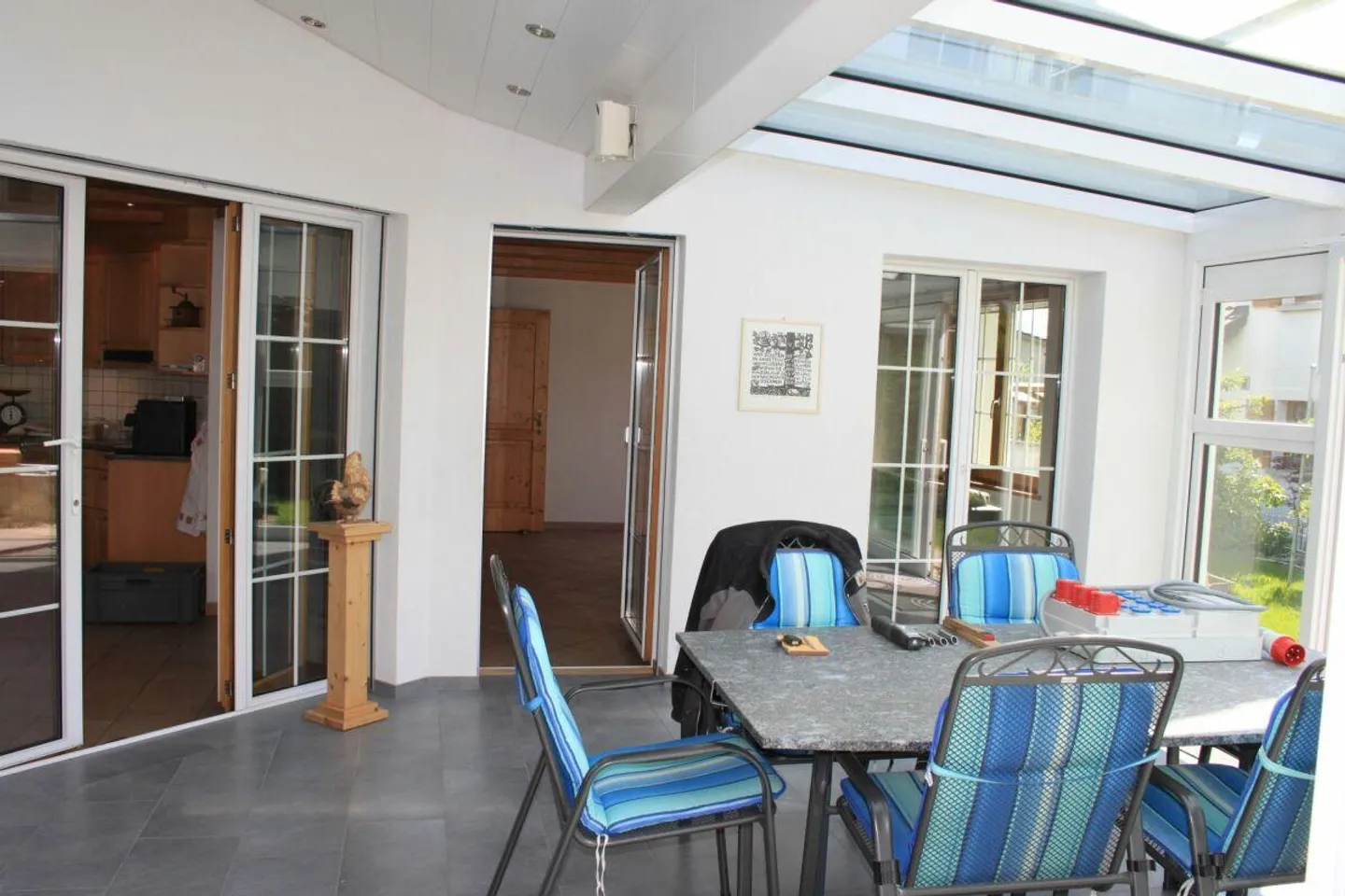 Grosses, ruhig gelegenes Einfamilienhaus mit Wintergarten - Foto 8 von 17