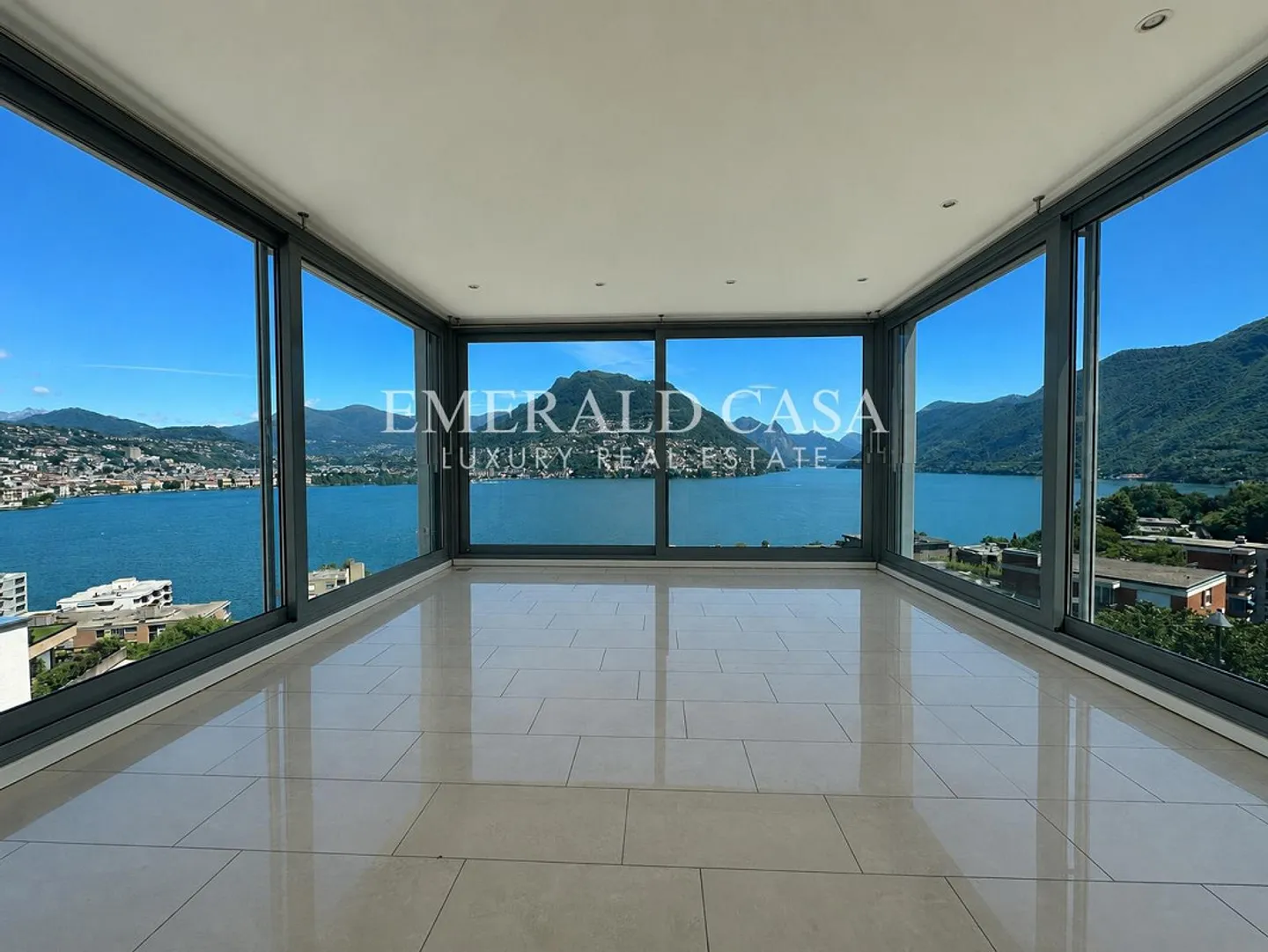 Appartement avec vue imprenable sur le lac - Photo 1 sur 6