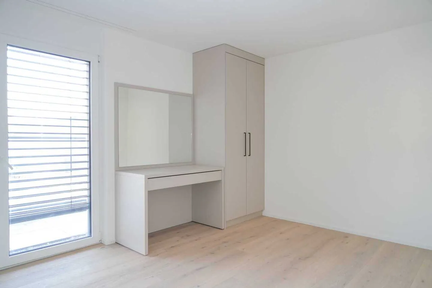 Maisonette moderne de 3,5 pièces avec terrasse à Grenchen - Photo 6 sur 12