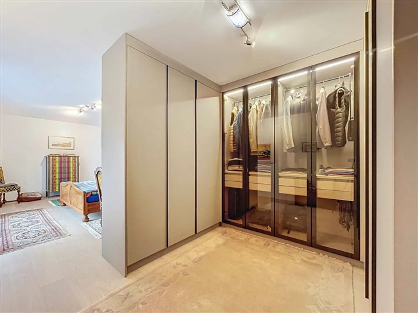 Appartamento di lusso con 4,5 stanze - Foto 9 di 13