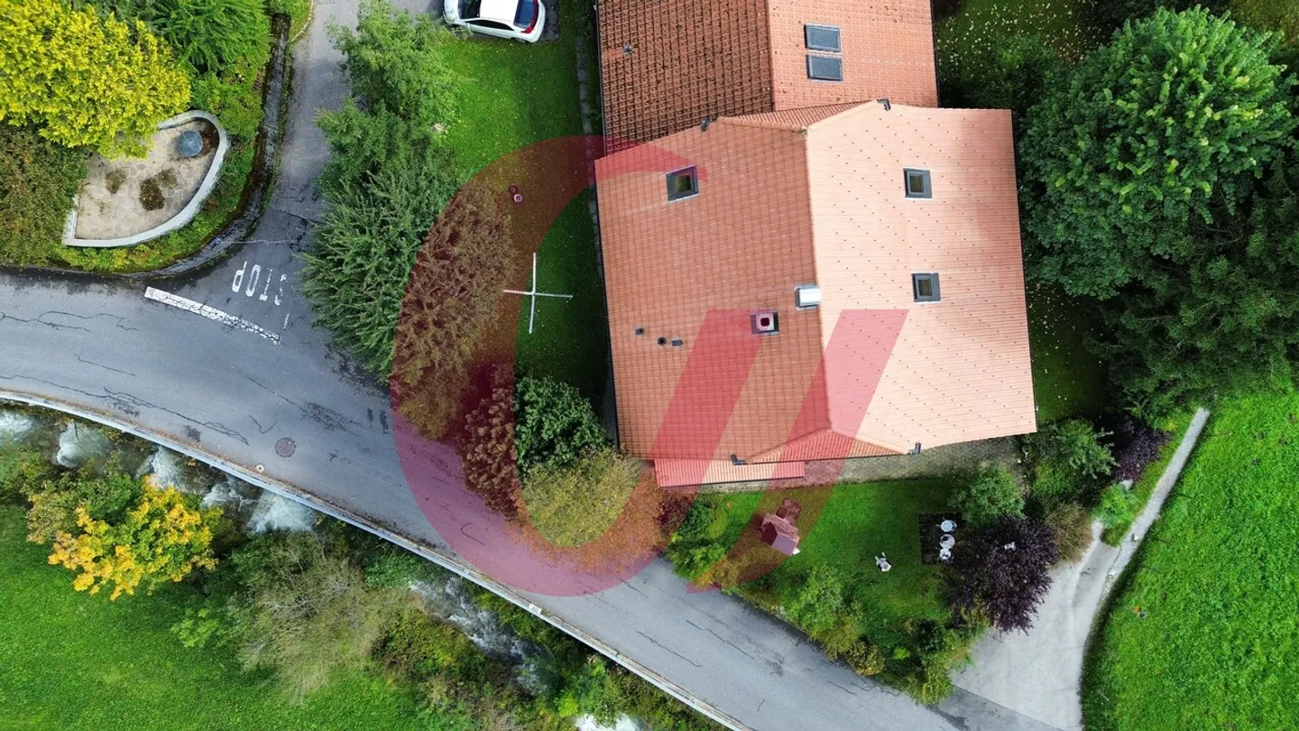 Magnifica casa di 12,5 stanze a Charmey! - Foto 11 di 13