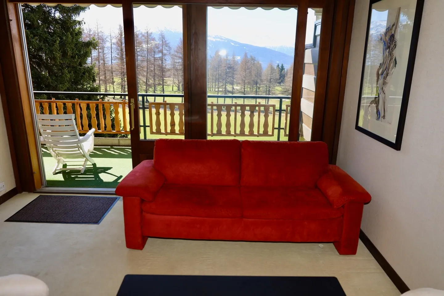 Incantevole appartamento di 2,5 locali con vista panoramica al confine del Golf - Foto 4 di 15