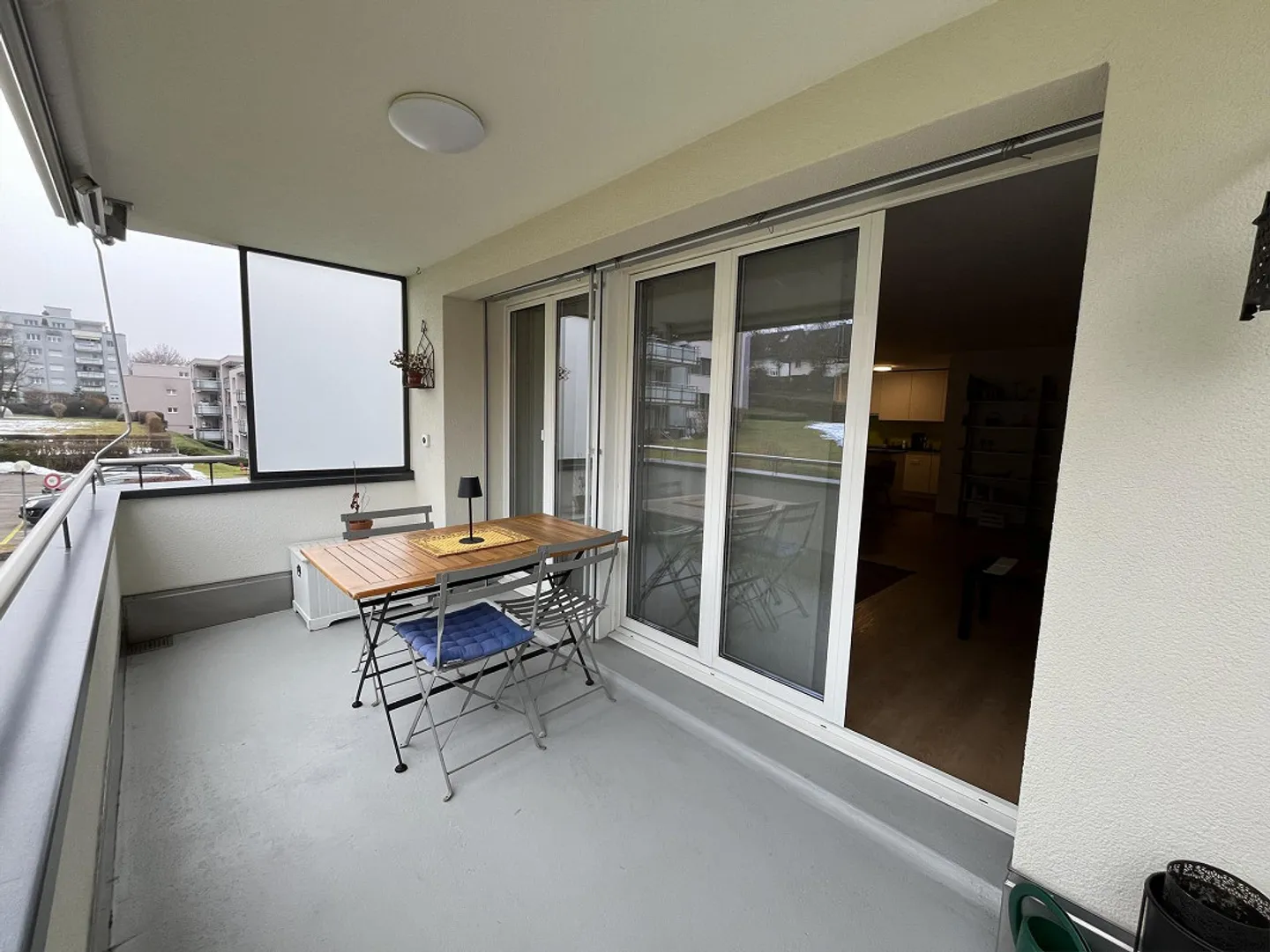 Appartamento 3,5 locali, luminoso e spazioso ad Au ZH, temporaneo e arredato - Foto 4 di 12