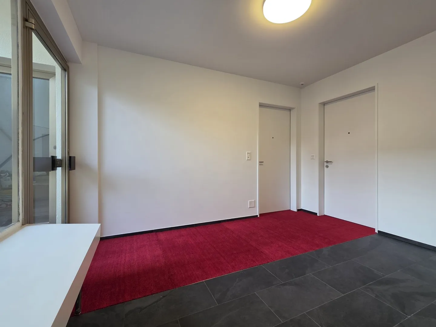 Prima occupazione: Esperienza abitativa esclusiva con soffitti alti e carattere di loft - Foto 2 di 20