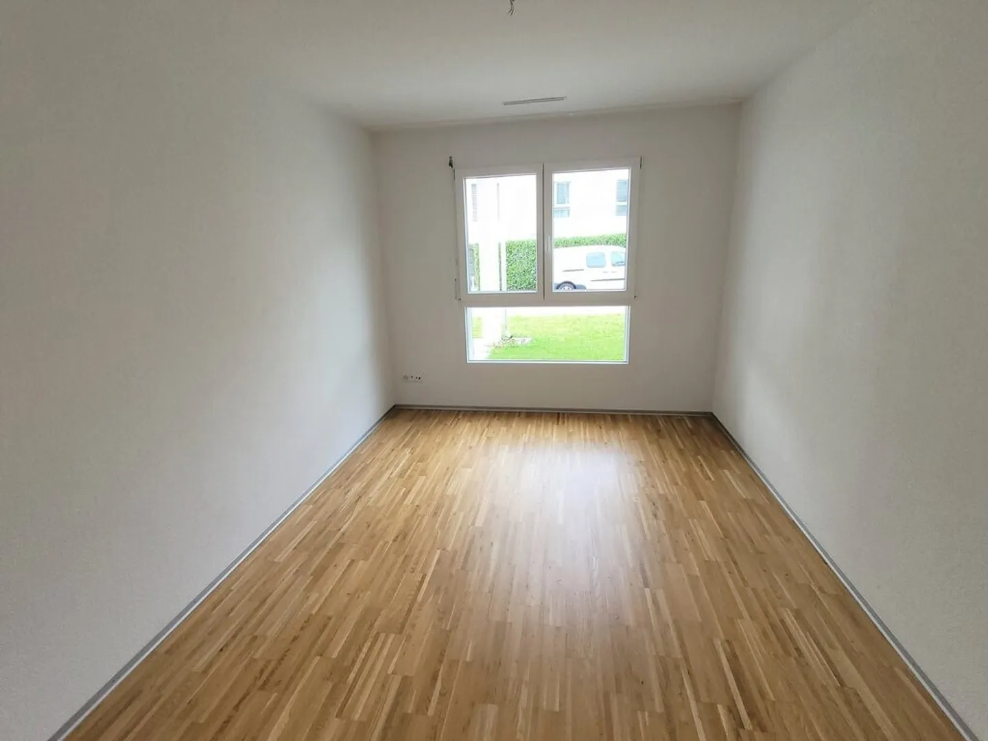 Living with quality of life and comfort on the ground floor - Photo 4 of 7
