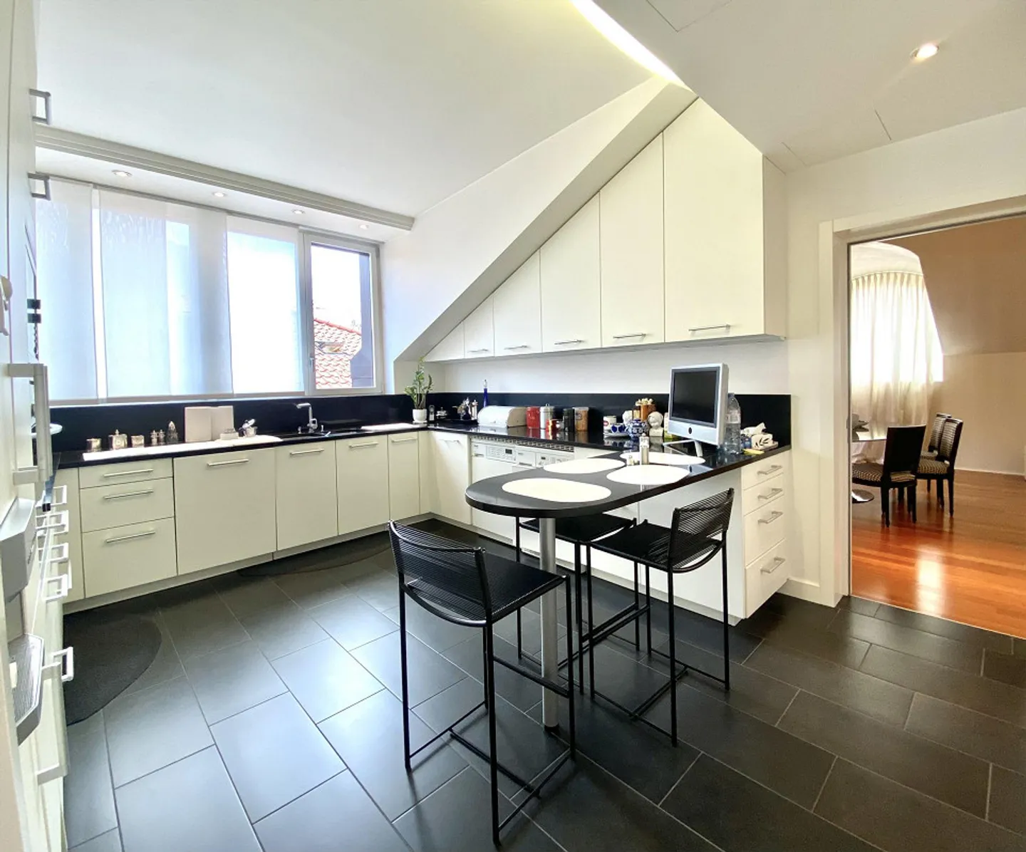 Mansarde luxueuse - Duplex au cœur du centre de Lugano - Photo 11 sur 17