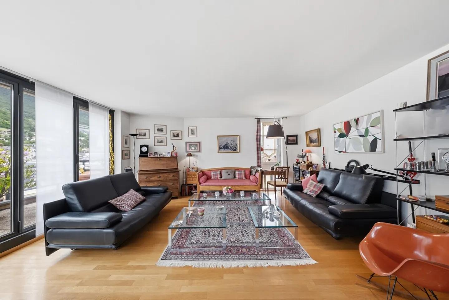 PENTHOUSE - CITY CENTER - QUIET AND PANORAMIC VIEW - EXCLUSIVE - Photo 2 of 14