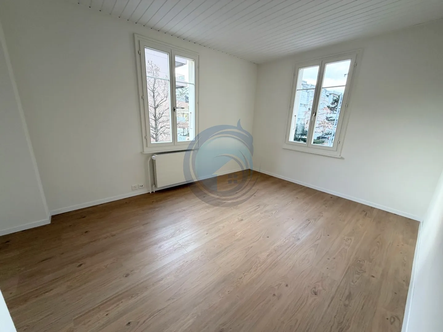 MAGNIFICENT 5.5-ROOM APARTMENT IN THE CENTER - Photo 14 of 25