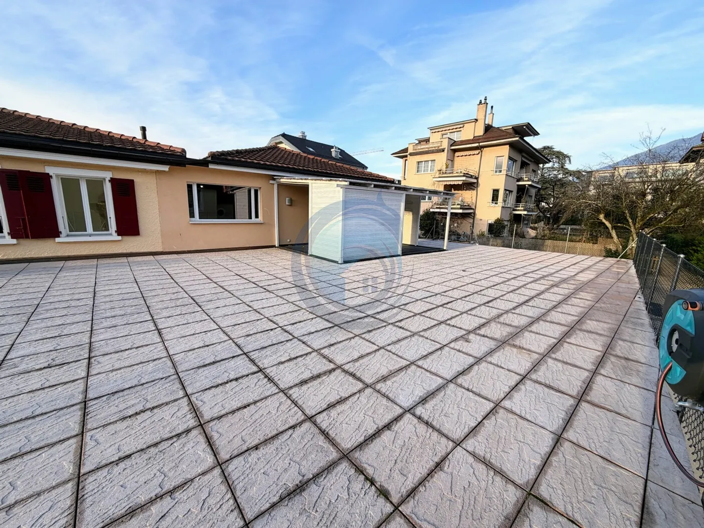 MAGNIFICENT 5.5-ROOM APARTMENT IN THE CENTER - Photo 20 of 25