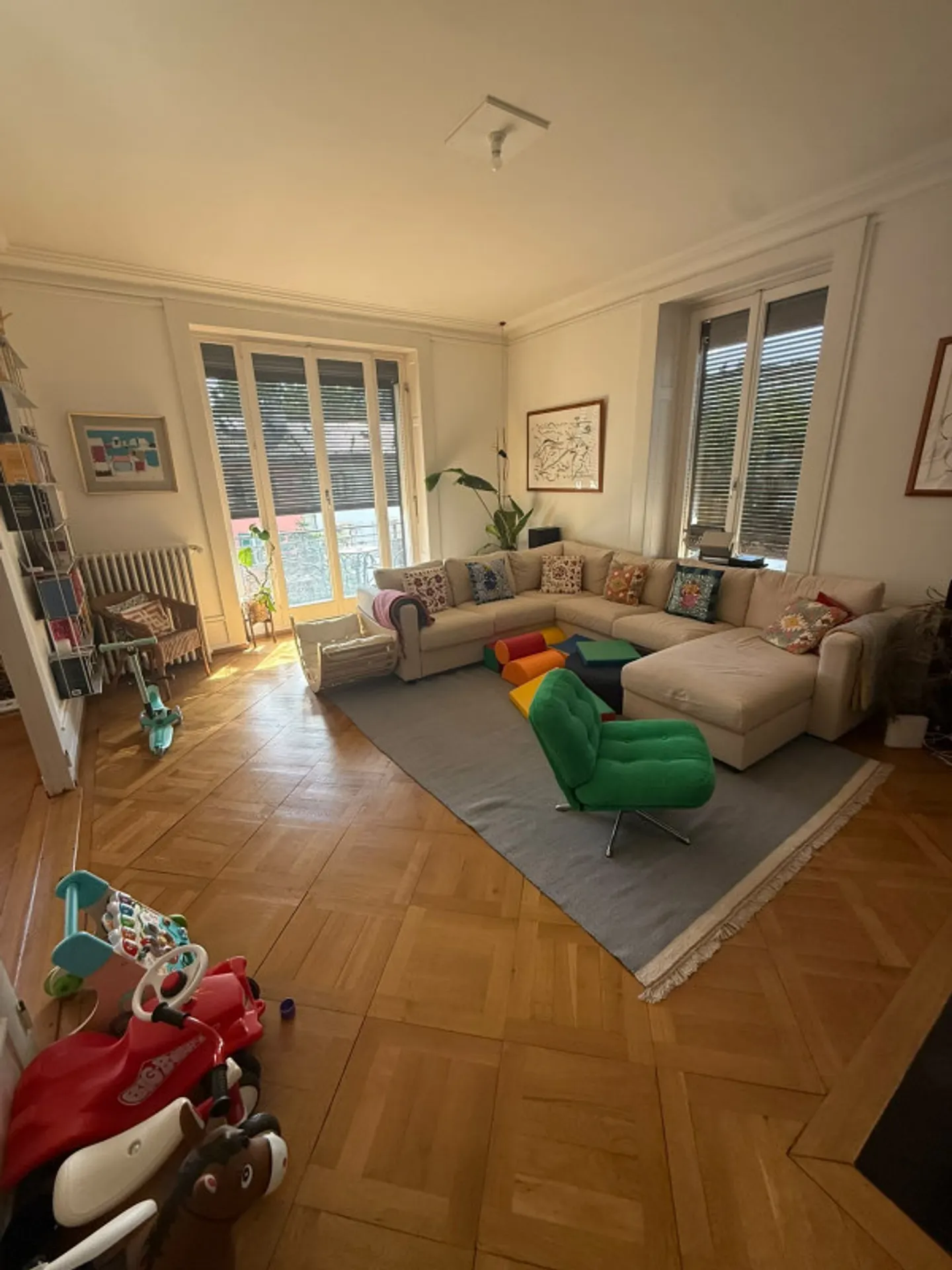 EXCEPTIONAL 8-ROOM APARTMENT IN TRANCHÉES, GENEVA - Photo 1 of 14