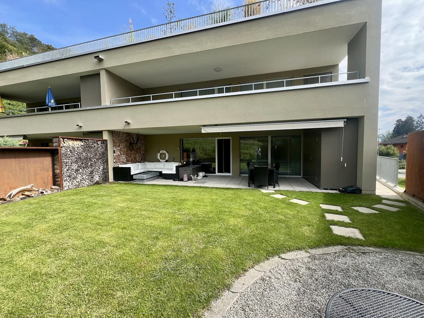 Exklusive Parterre Wohnung am Haldenbach - Foto 3 von 19