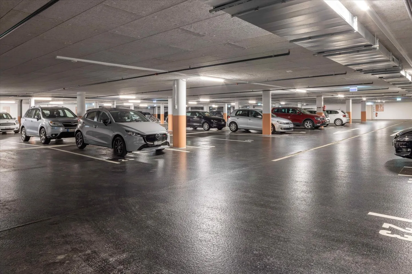 Parking Interne - Photo 2 sur 2