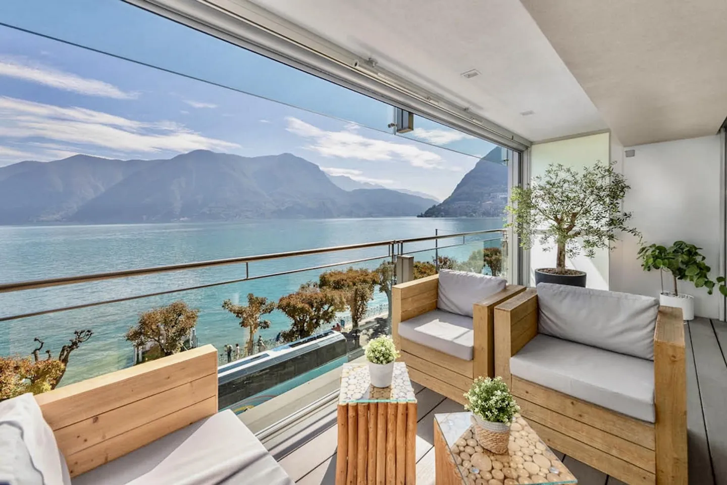 LIVING IN THE HEART OF LUGANO - Photo 1 of 12