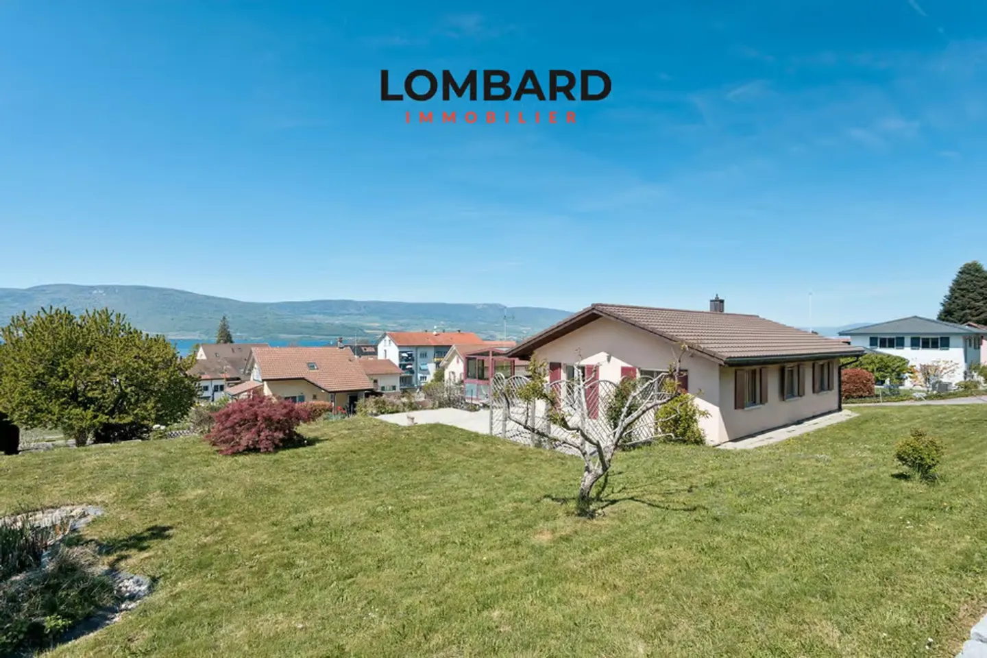 Villa Charmante avec Vue Lac - Photo 1 sur 10