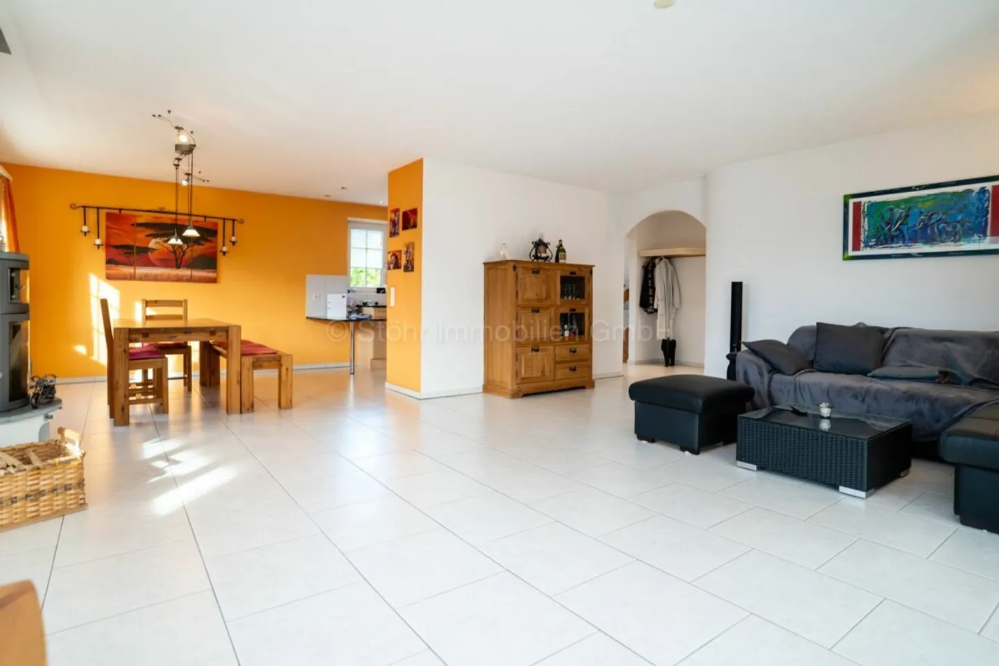 Exklusives freistehendes Haus mit Pool - Foto 19 von 23